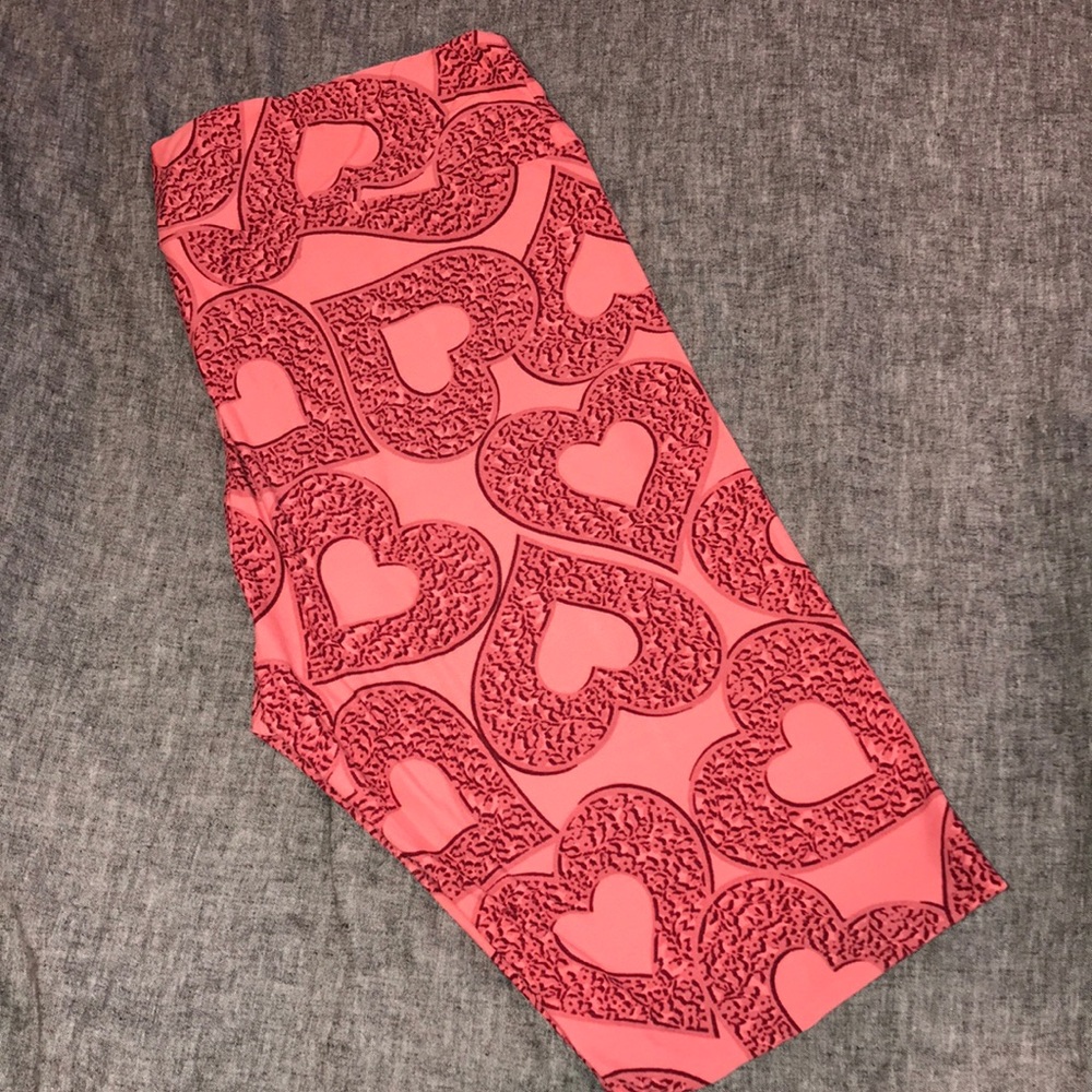SALE B2G1- Valentine’s LulaRoe Leggings- TC